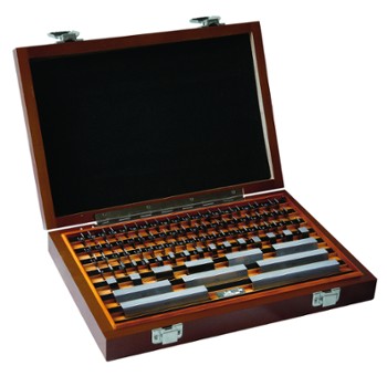Komplet 76 szt. Komplet 76 szt.