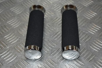 AKCESORIA MOTOCYKLOWE AKCESORIA MOTOCYKLOWE