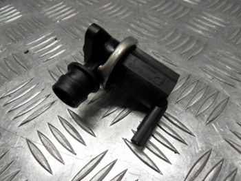 F 800 R 05-13r F 800 R 05-13r