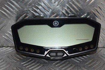 YAMAHA YAMAHA
