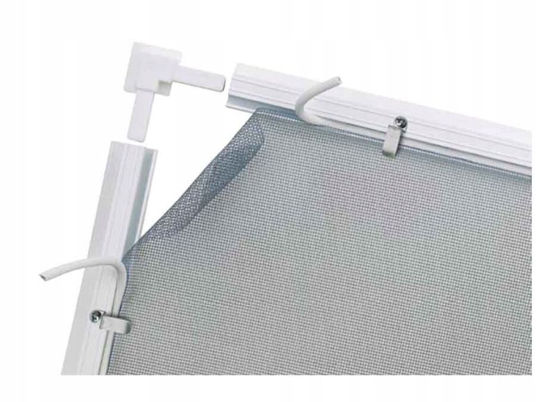 moskitiera okienna w ramkach aluminiowych