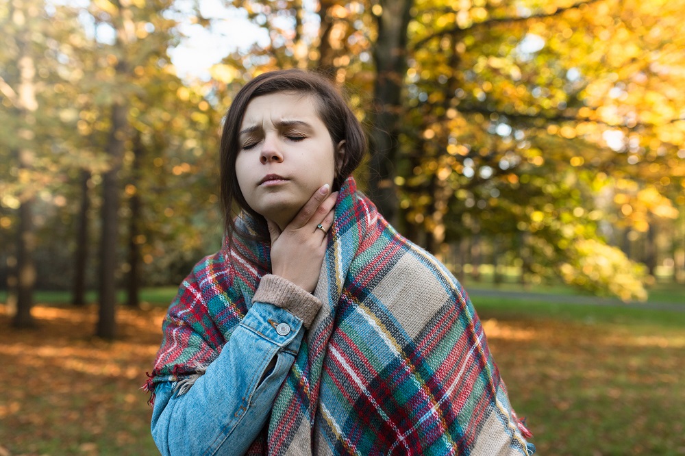 BÓL gardła spowodowany alergią – czy to możliwe?